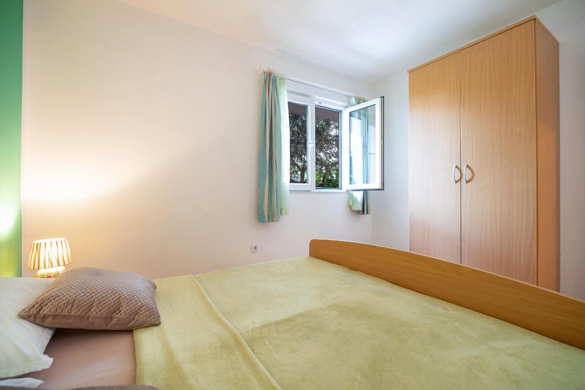 Apartments Ivanka Okrug Gornji Bilik gambar