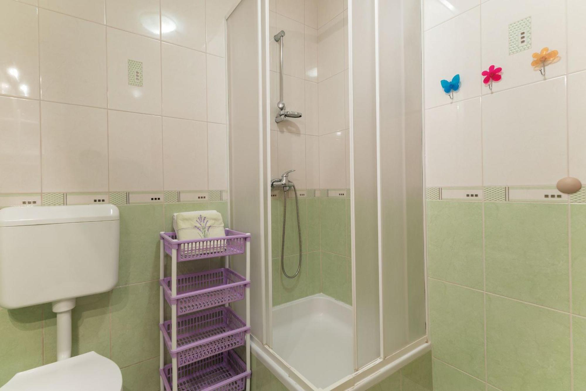 Apartments Ivanka Okrug Gornji Bilik gambar