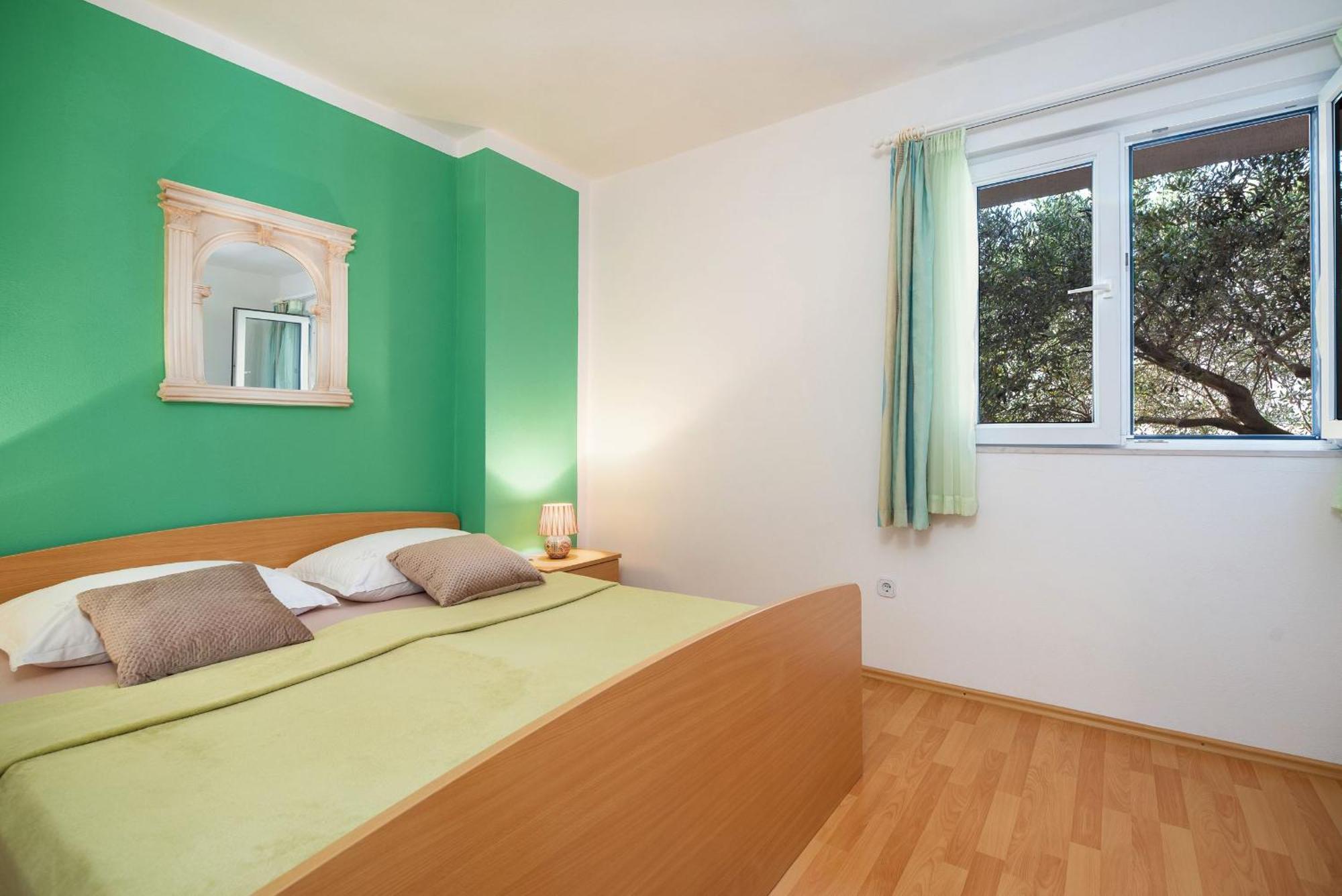 Apartments Ivanka Okrug Gornji Bilik gambar