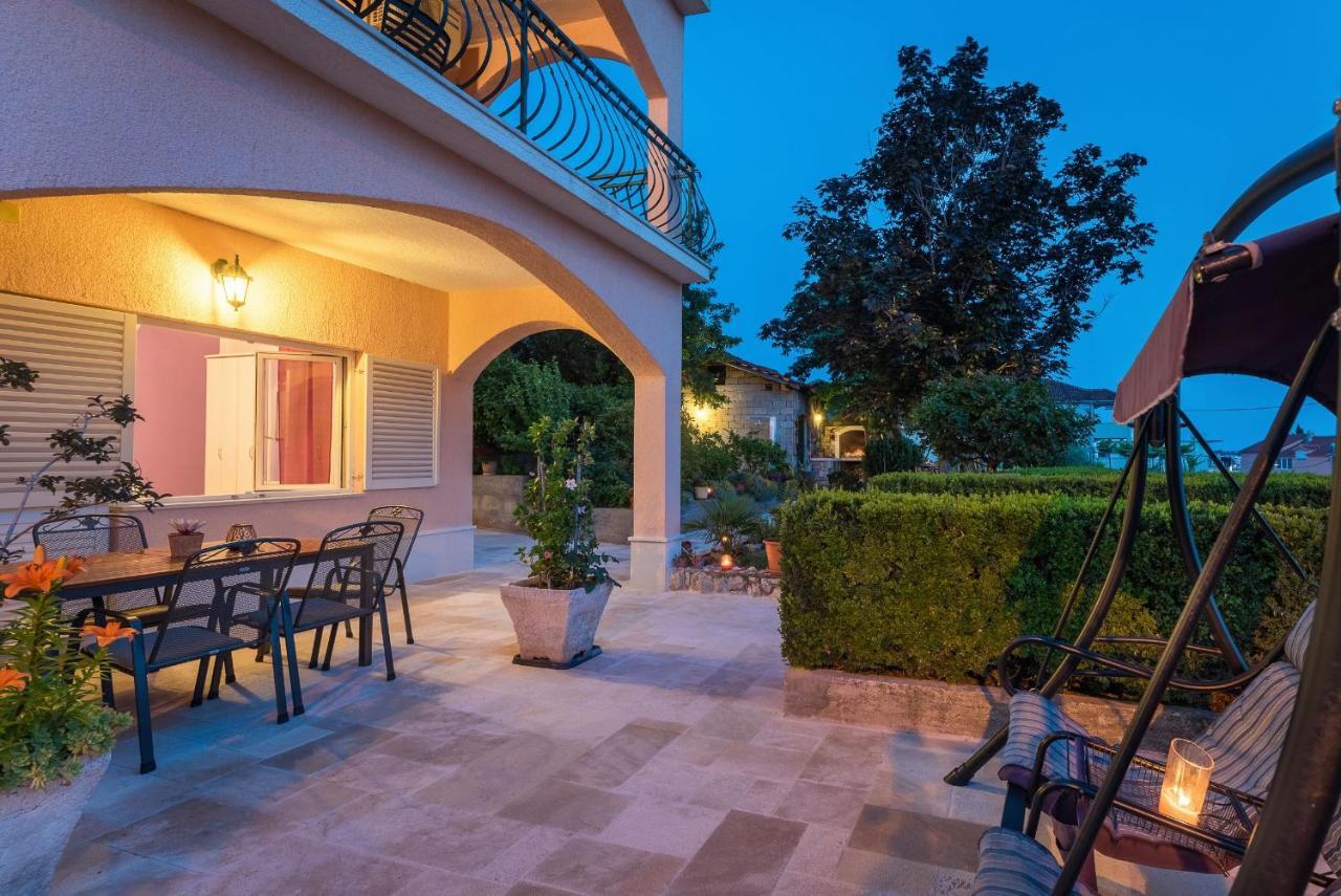 Apartments Ivanka Okrug Gornji Luaran gambar