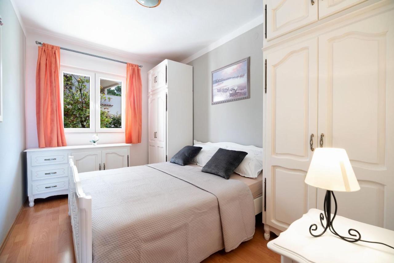Apartments Ivanka Okrug Gornji Luaran gambar