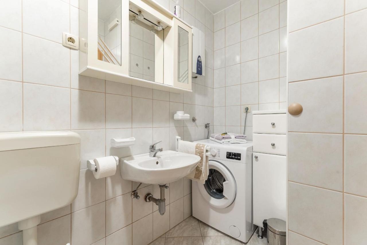 Apartments Ivanka Okrug Gornji Luaran gambar