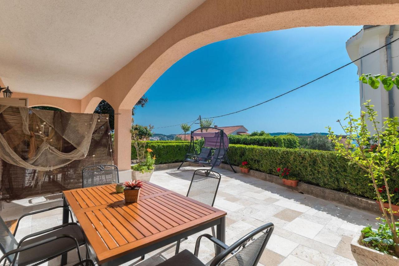 Apartments Ivanka Okrug Gornji Luaran gambar